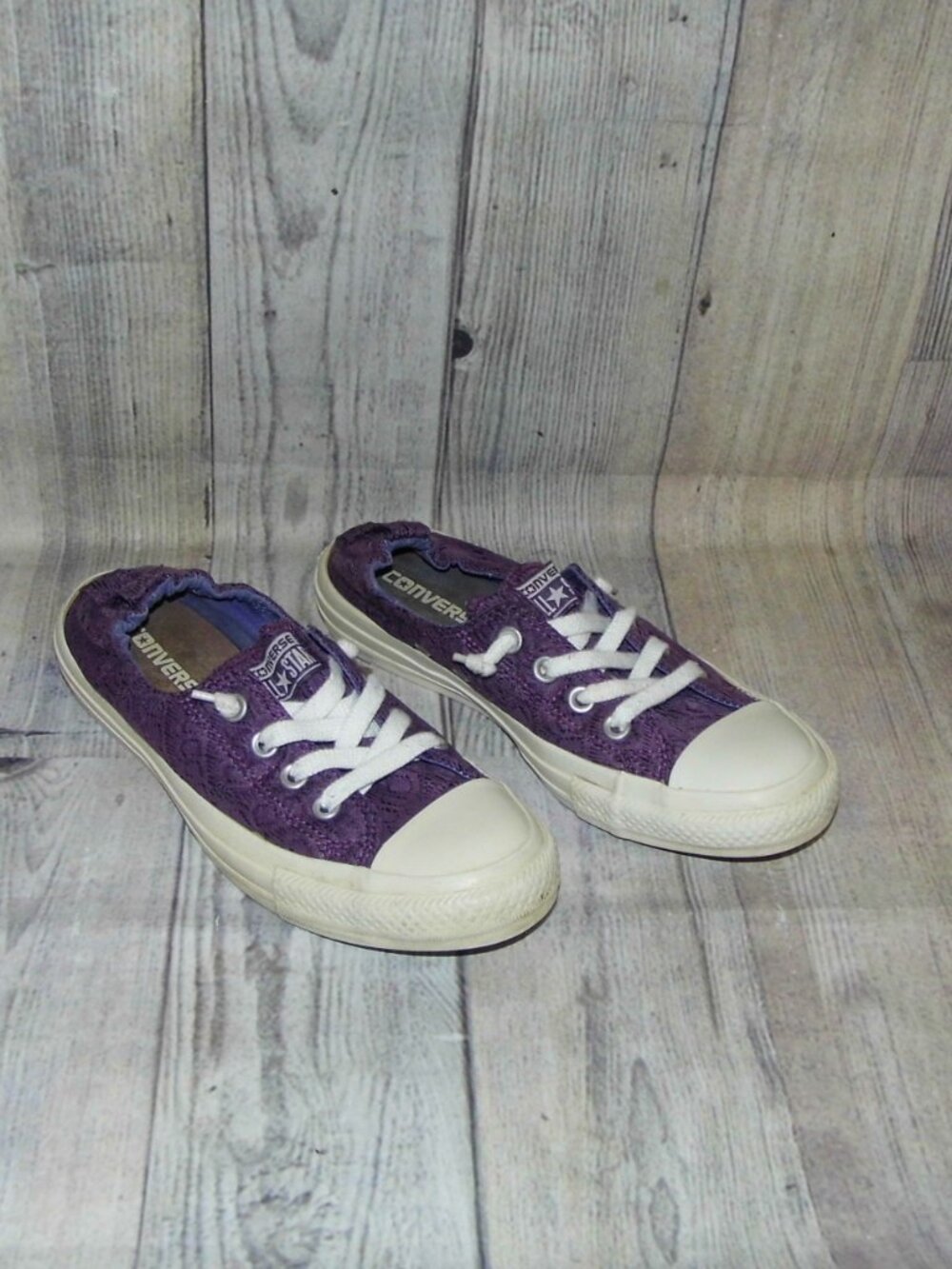 CONVERSE Chuck Taylor All Star Shoreline Purple Lace Sneakers Womens Size 8